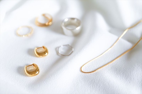 金属アレルギーでも安心